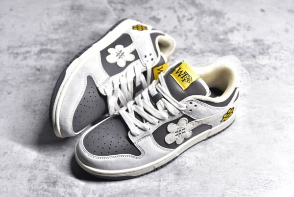 Nike SB Dunk Low Sunflower smiling face gray white    DG24440 - Image 7