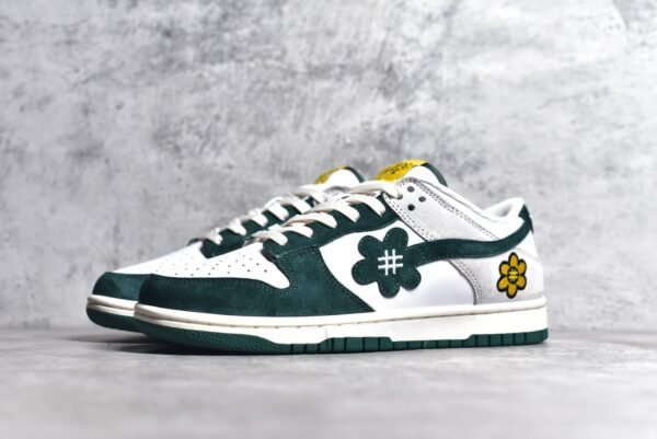 Nike SB Dunk Low Sunflower smiley face white green    DG24440 - Image 2