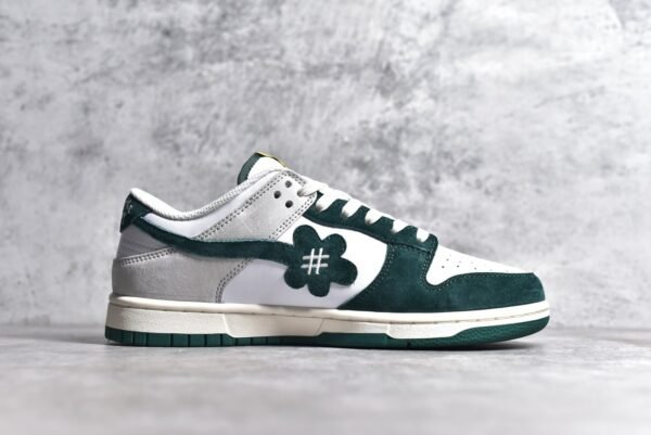 Nike SB Dunk Low Sunflower smiley face white green    DG24440 - Image 3