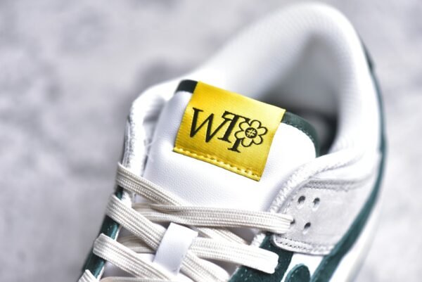 Nike SB Dunk Low Sunflower smiley face white green    DG24440 - Image 11