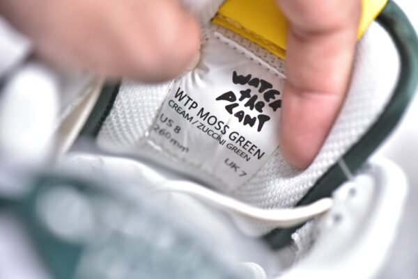 Nike SB Dunk Low Sunflower smiley face white green    DG24440 - Image 16