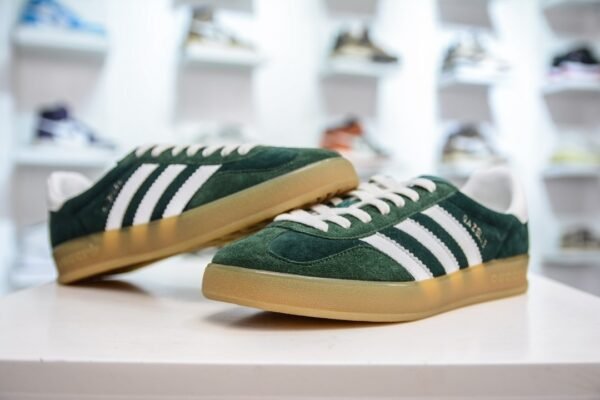 Gucci x  Adidas Originals Gazelle"Esquisite Gucci" 707848 9STU0 3170 - Image 4