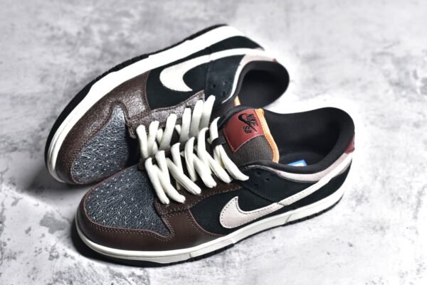Nike SB Dunk Low Premium "Strummer" Black Brown    313170 006 - Image 7
