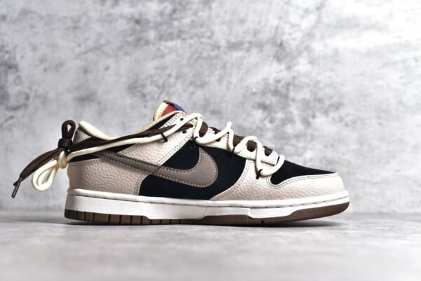 Nike SB Dunk Low Hiking in the mountains and wilderness    DR9704-200 - Image 3