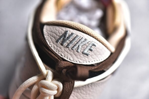 Nike SB Dunk Low Hiking in the mountains and wilderness    DR9704-200 - Image 13