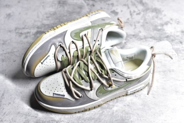 Nike SB Dunk Low Panda prank - Wave    DV0833-100 - Image 7
