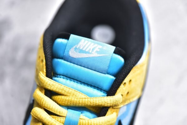 Nike SB Dunk Low x The Powerpuff Girls Flying Girl Police Joint Blue and Yellow    GP5532-061 - Image 11