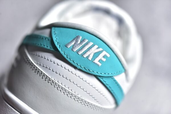 Nike SB Dunk Low x Supreme Co branded - Rice White Light Green    DD1391-118 - Image 13