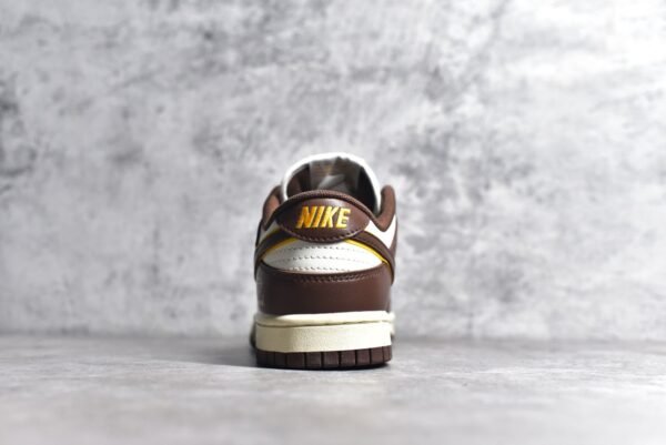 Nike SB Dunk Low brown    XH1733-004 - Image 5
