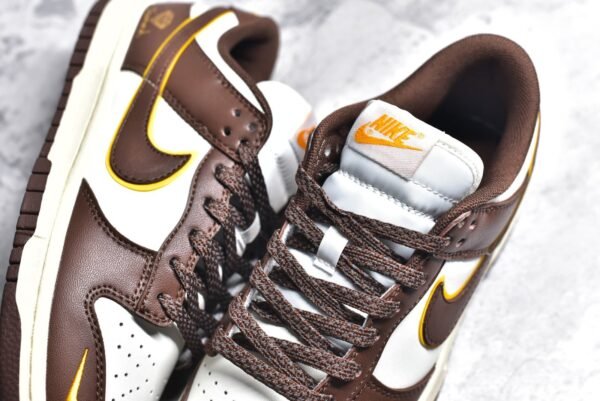 Nike SB Dunk Low brown    XH1733-004 - Image 9