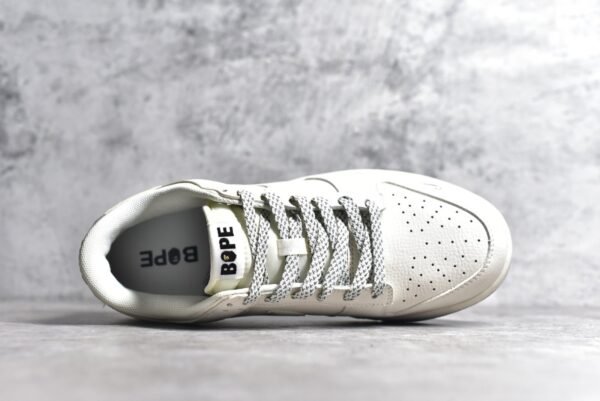 Nike SB Dunk Low BAPE Collaboration - Arctic Fox    XD6188-018 - Image 4