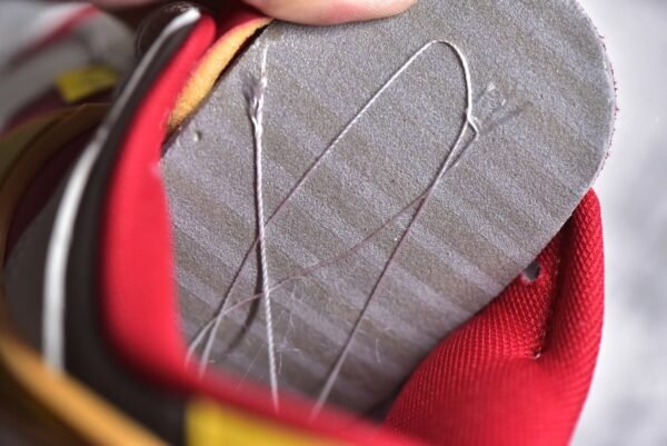 Nike SB Dunk Low Saint Seiya collaborates in white, red, and yellow    ZD2356-157 - Image 17