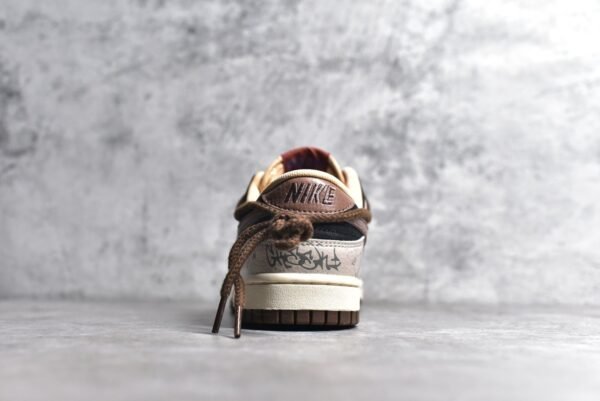Nike SB Dunk Low street graffiti    DR9704-200 - Image 5