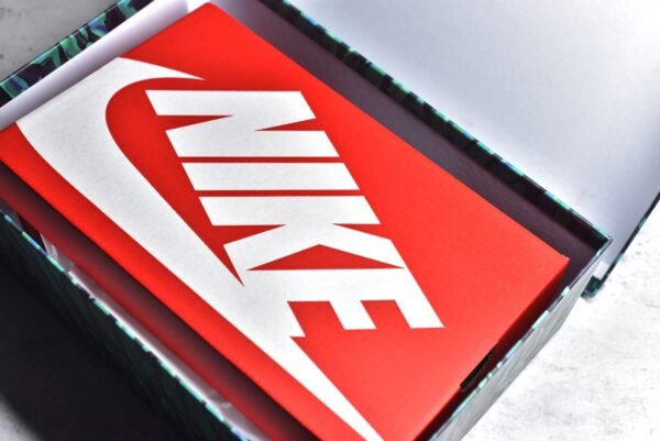 Nike SB Dunk Low street graffiti    DR9704-200 - Image 20