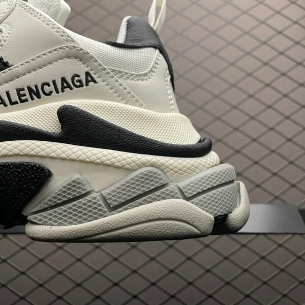Adidas x Balenciaga  Triple S Sneaker  Black - Image 5