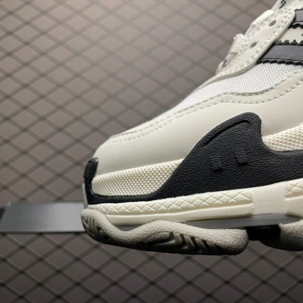 Adidas x Balenciaga  Triple S Sneaker  Black - Image 7