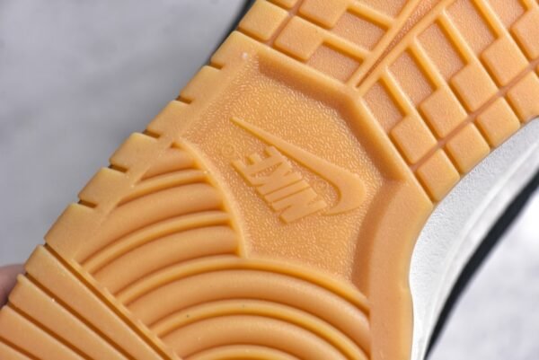 Nike SB Dunk Low Raw rubber ash anniversary celebration    DD1391-137 - Image 14