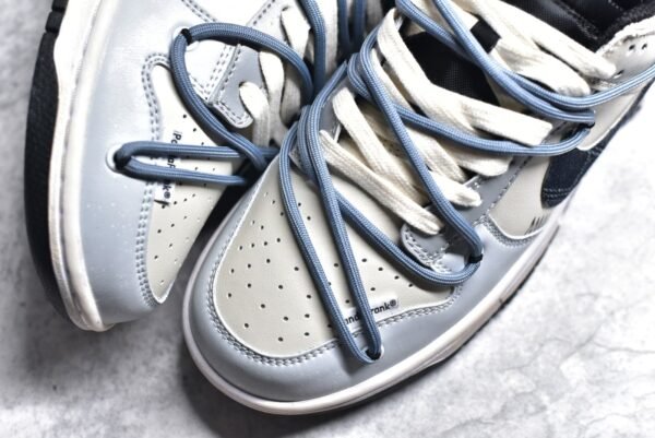 Nike SB Dunk Low Romantic Seven Clever Rainy Oceans    FD1232-001 - Image 8