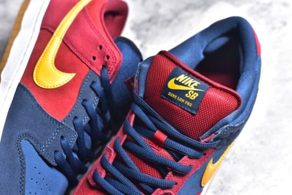 Nike Dunk SB Pro "barcelona" Red Blue    DJ0606-400 - Image 9