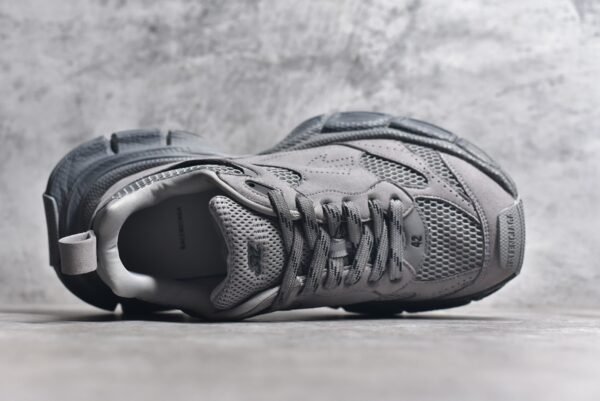 BALENCIAGA 3XL Sneakers - Image 3