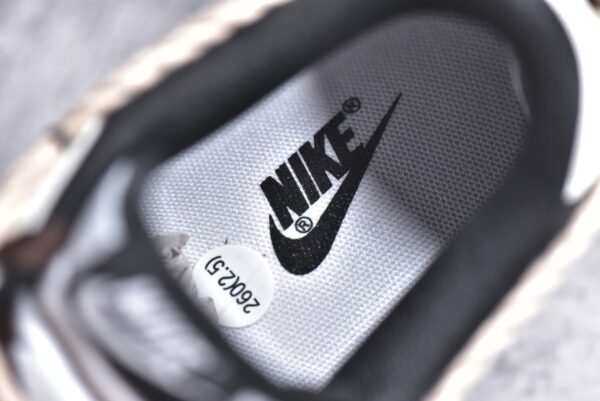 Nike SB Dunk Low Star Trek Orange Green    DD1391-100 - Image 14