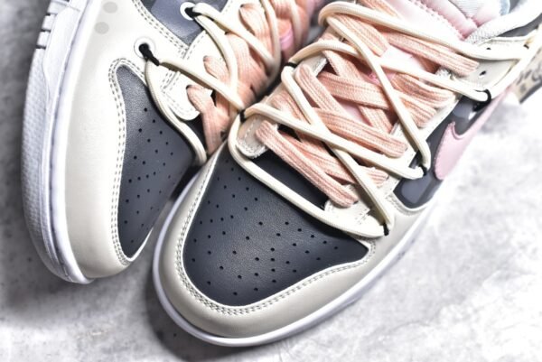 Nike SB Dunk Low Pink lover    FD1232-002 - Image 8