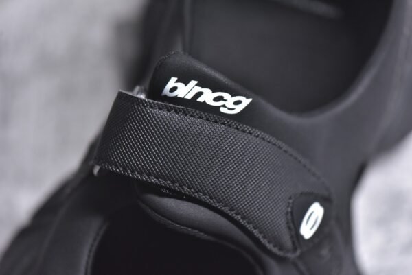 BALENCIAGA 3XL Sneakers  786956W3XLT1000 - Image 10