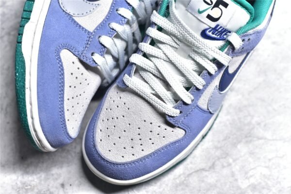 Nike SB Dunk Low Double Hook White Blue    AC31310 - Image 8