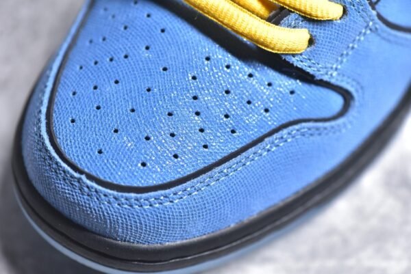 Nike SB Dunk Low x Powerpuff Girls Bubbles Light Blue    FZ8320-400 - Image 10