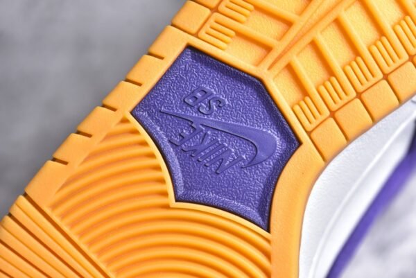 Nike SB Dunk Low Pro White Purple Gum    DV5464-500 - Image 14