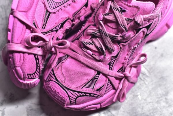 BALENCIAGA 3XL Sneakers Rosy red - Image 8