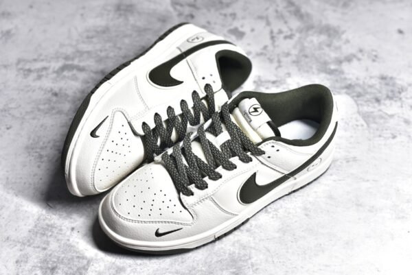 Nike SB Dunk Low Lightning Collaboration - Mi Bai Mo Green Starry Sky    XD1688-016 - Image 7