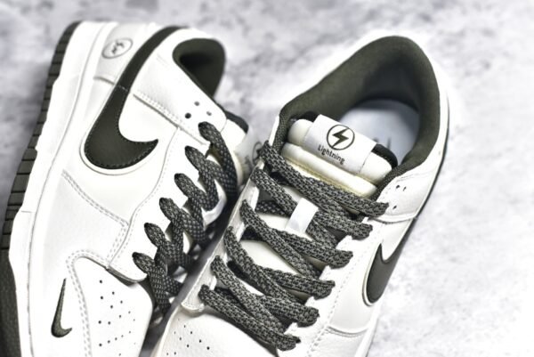 Nike SB Dunk Low Lightning Collaboration - Mi Bai Mo Green Starry Sky    XD1688-016 - Image 9