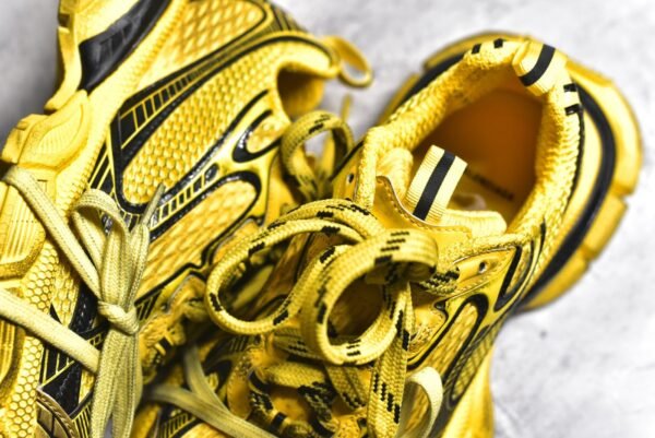 BALENCIAGA 3XL Sneakers yellow 734734W3XL27010 - Image 9