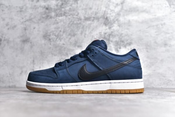 Nike SB Dunk  Pro Iso "Navy Black Gum"    CW7463-401
