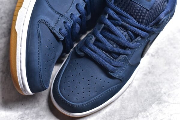 Nike SB Dunk  Pro Iso "Navy Black Gum"    CW7463-401 - Image 8