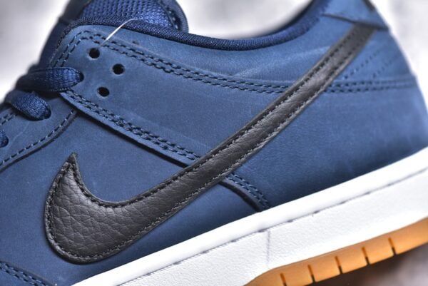 Nike SB Dunk  Pro Iso "Navy Black Gum"    CW7463-401 - Image 12