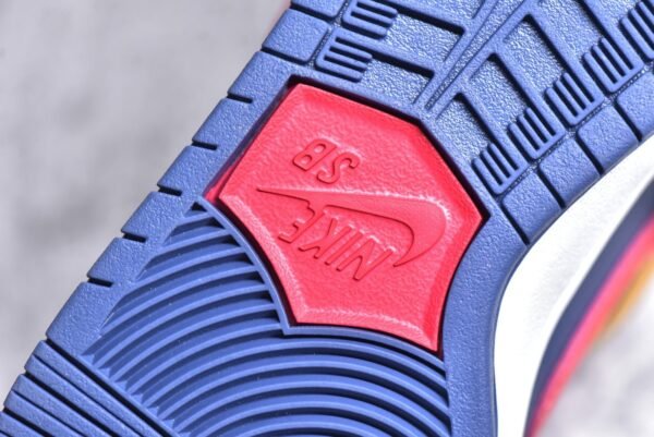 Nike SB Dunk Low “Reverse Papa Bear”    BQ6817-700 - Image 14