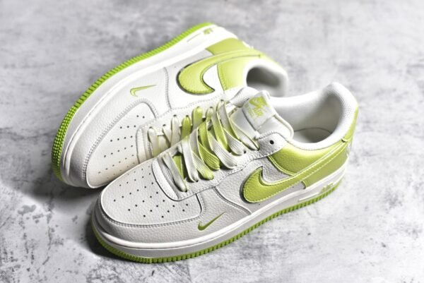 NiKe Air Force 1'07 Low Rice green Ts small hook    lO5636-222 - Image 7