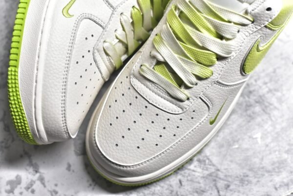 NiKe Air Force 1'07 Low Rice green Ts small hook    lO5636-222 - Image 8