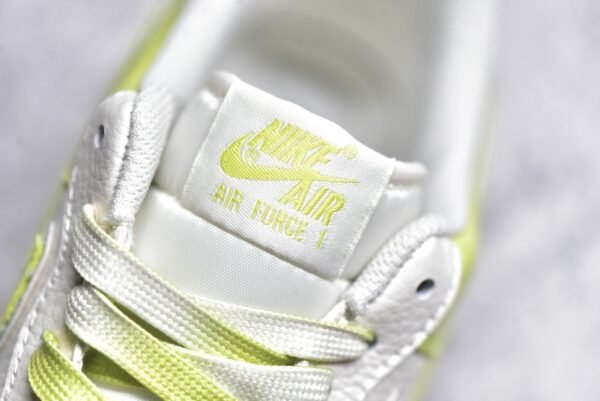 NiKe Air Force 1'07 Low Rice green Ts small hook    lO5636-222 - Image 11