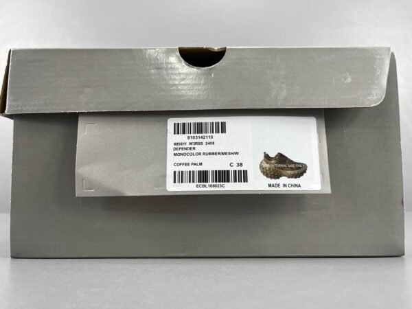 Balenciaga Defender  brown  685613 W2RA6 2408 - Image 9