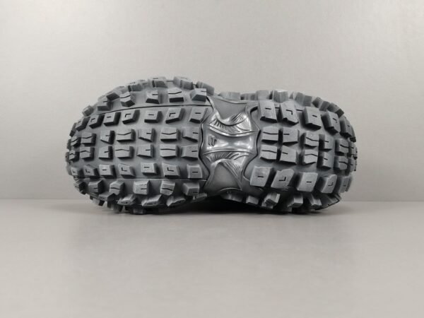 Balenciaga Defender Black  685613 W2RA6 1000 - Image 7