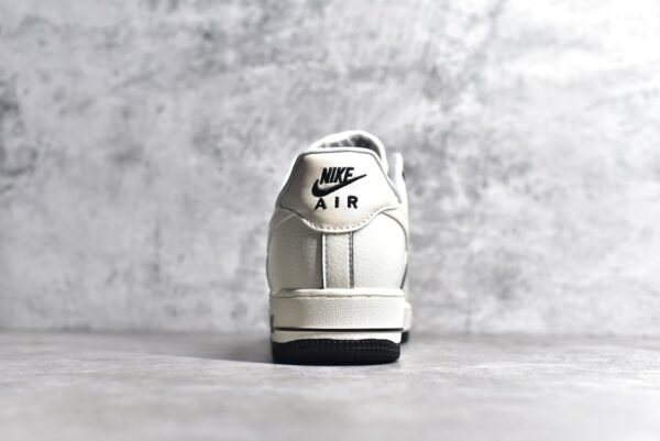 NiKe Air Force 1'07 Low Black pearl small hook    DD9915-700 - Image 5