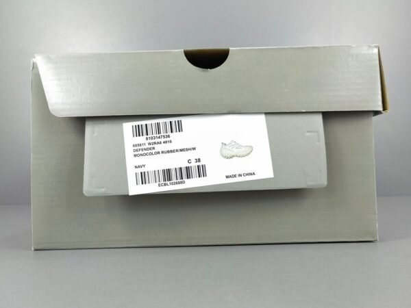 Balenciaga Defender Fluorescent green  685613 W2RA6 4810 - Image 10