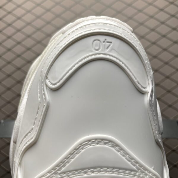 Balenciaga   Triple S Sneaker white - Image 7