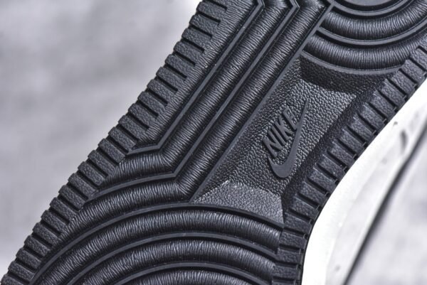 NiKe Air Force 1'07 Low Xiaogou black and white suede    KK5636-810 - Image 14