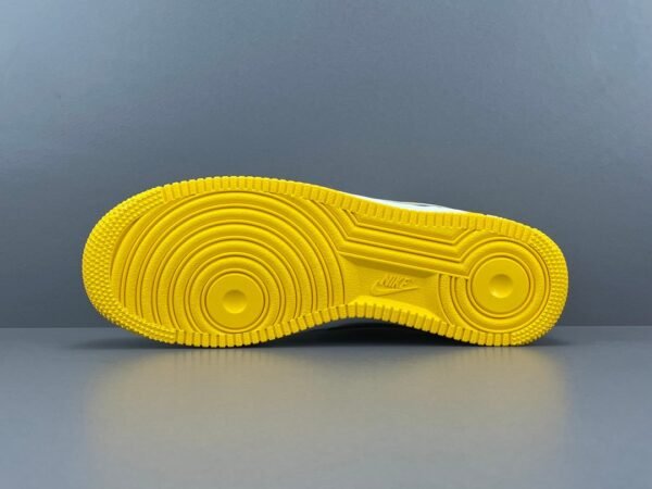 Nike Air Force 1 x Kobe Bryant  Lakers Home    FZ1151-100 - Image 7