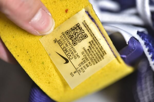 Sacai x VaporWaffle  Purple Yellow    CV1363-103 - Image 16