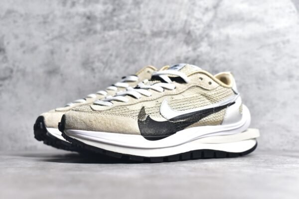 Sacai x VaporWaffle Milk tea brown    CV1363-108 - Image 2